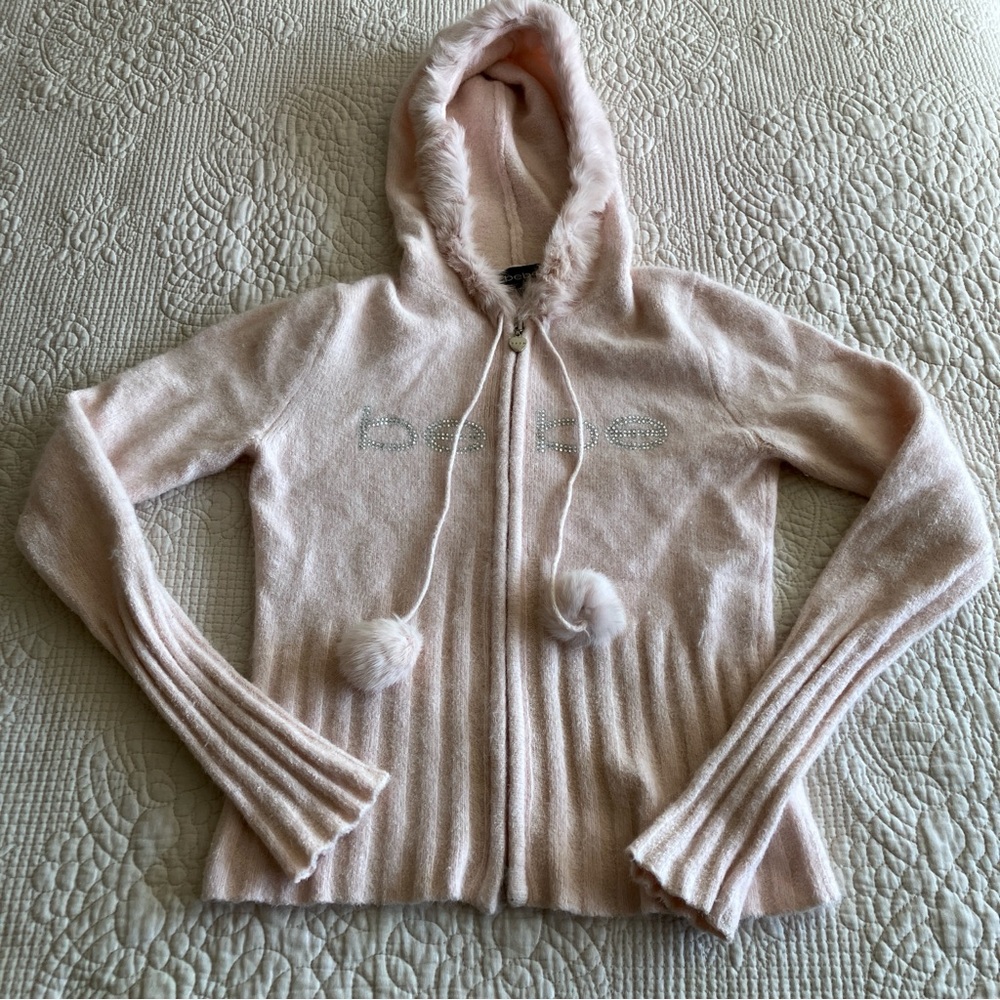VTG Bebe pale pink hoodie w/ fur trim